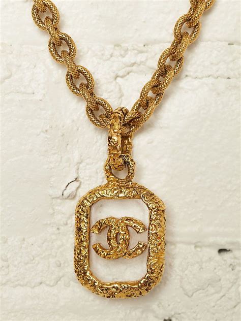 coco chanel jewelry original.